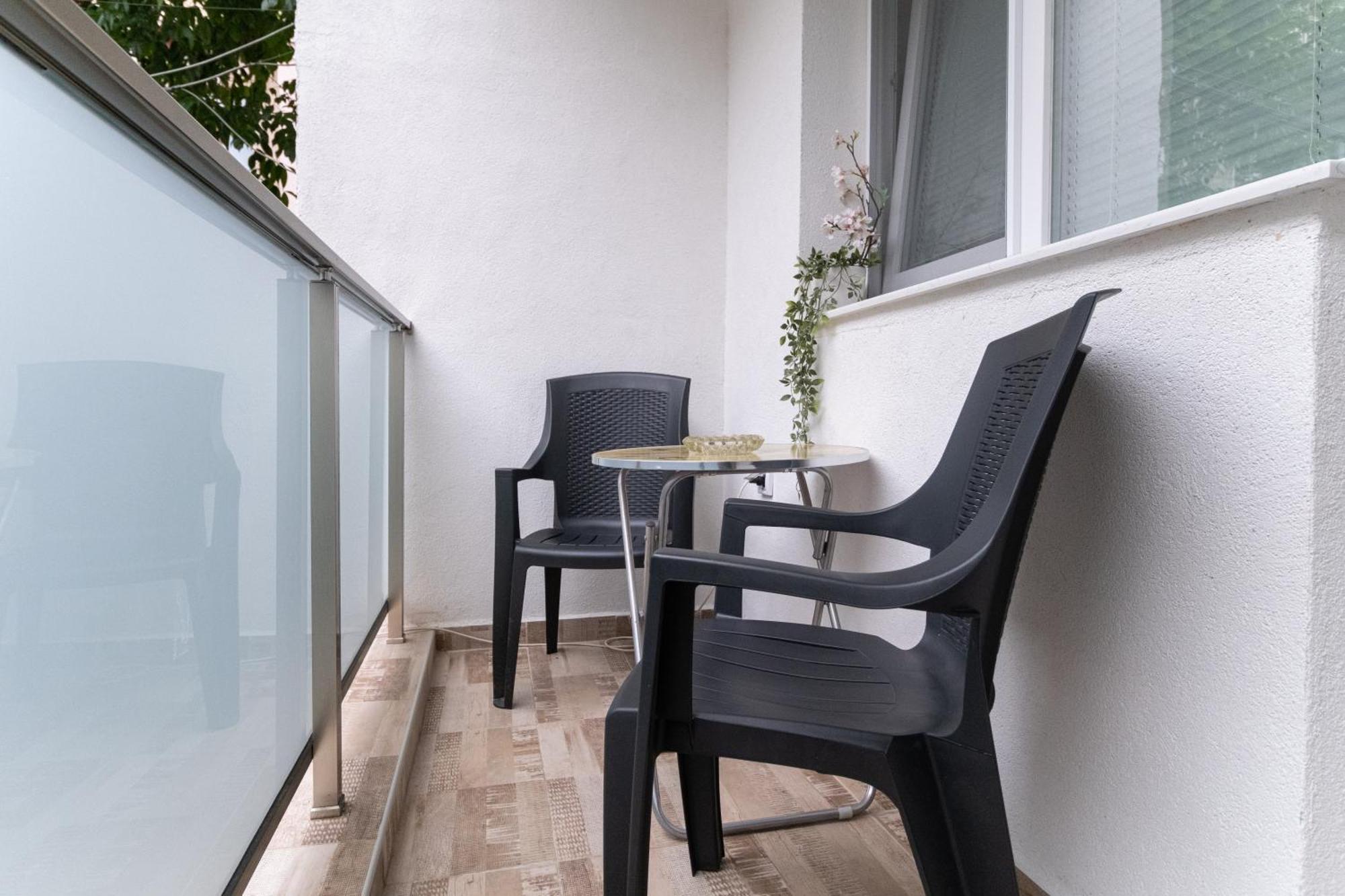 Heart Of The City 2-Bedroom Apartment Plovdiv Ngoại thất bức ảnh
